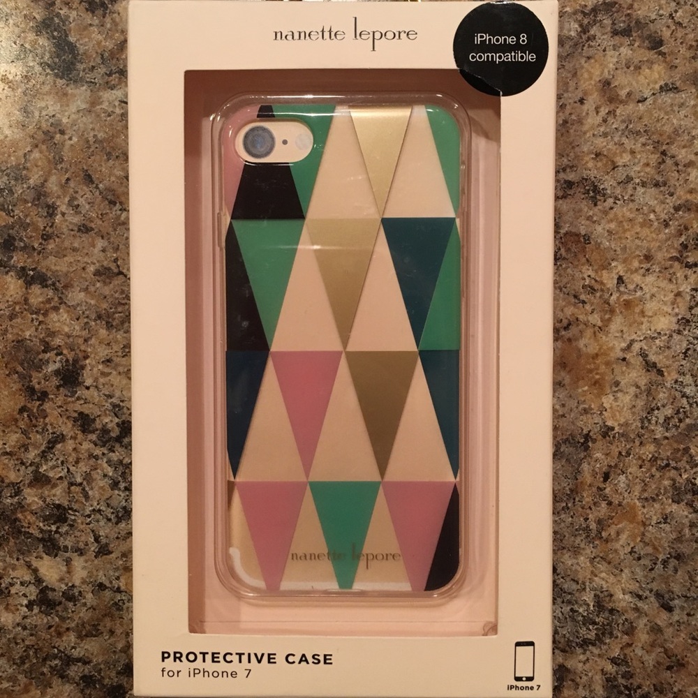 Nanette lepore cell phone case
